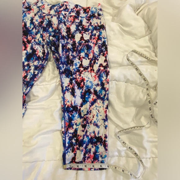 CALVIN KLEIN YOGA LEGGINGS - Picture 5 of 7